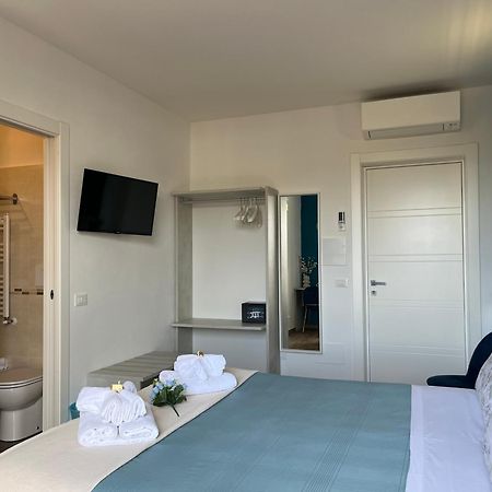 Porta Alla Croce Guest House Флоренция Экстерьер фото