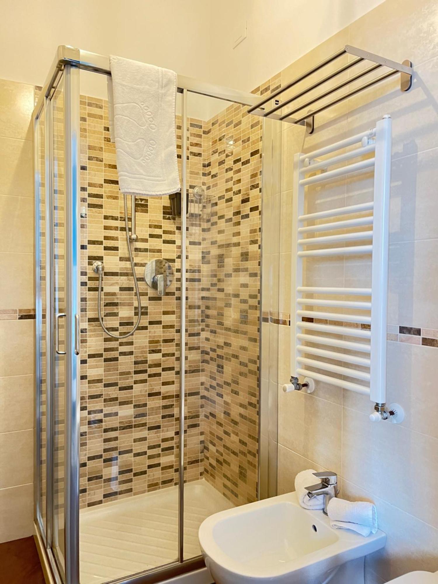 Porta Alla Croce Guest House Флоренция Номер фото